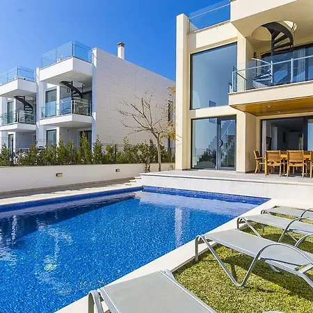 Villa Aqua *